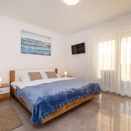 Ilux By Interhome Appartement Novigrad (Dalmatia)