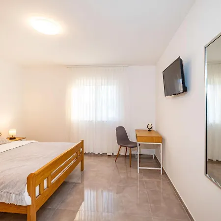 Ilux By Interhome Novigrad (Dalmatia)